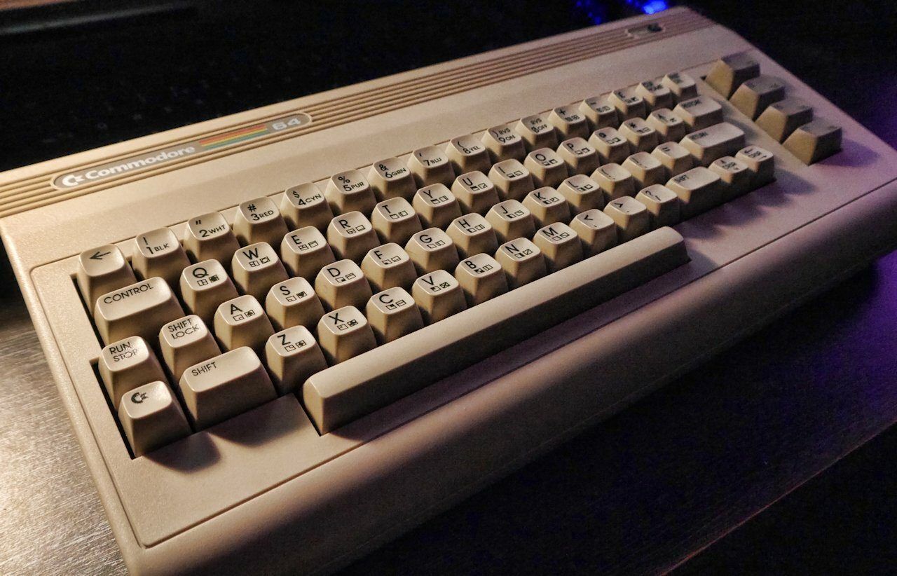 Commodore 64G