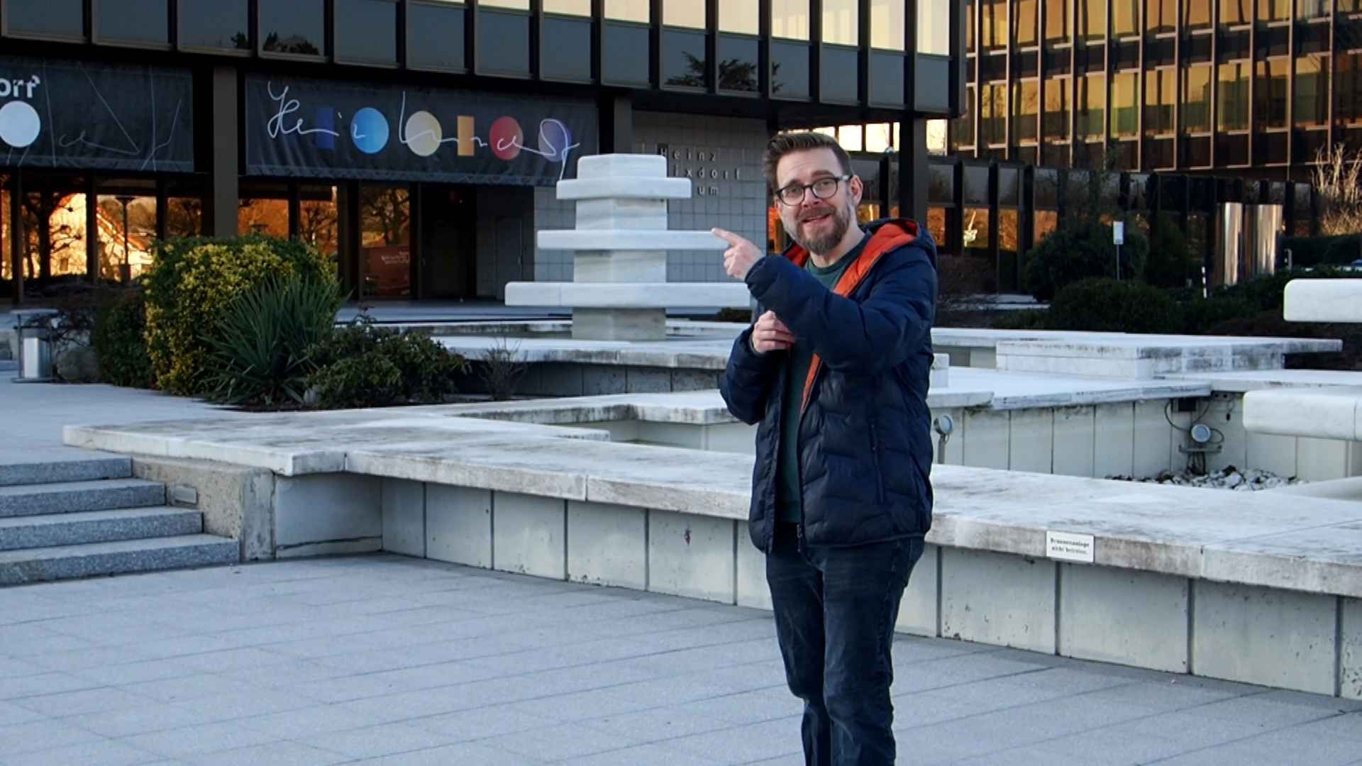 Nostalgia Nerd outside the Heinz Nixdorf MuseumsForum in Paderborn, Germany.